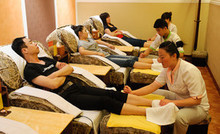 朝阳大悦城足疗服务全攻略 舒缓身心的都市绿洲